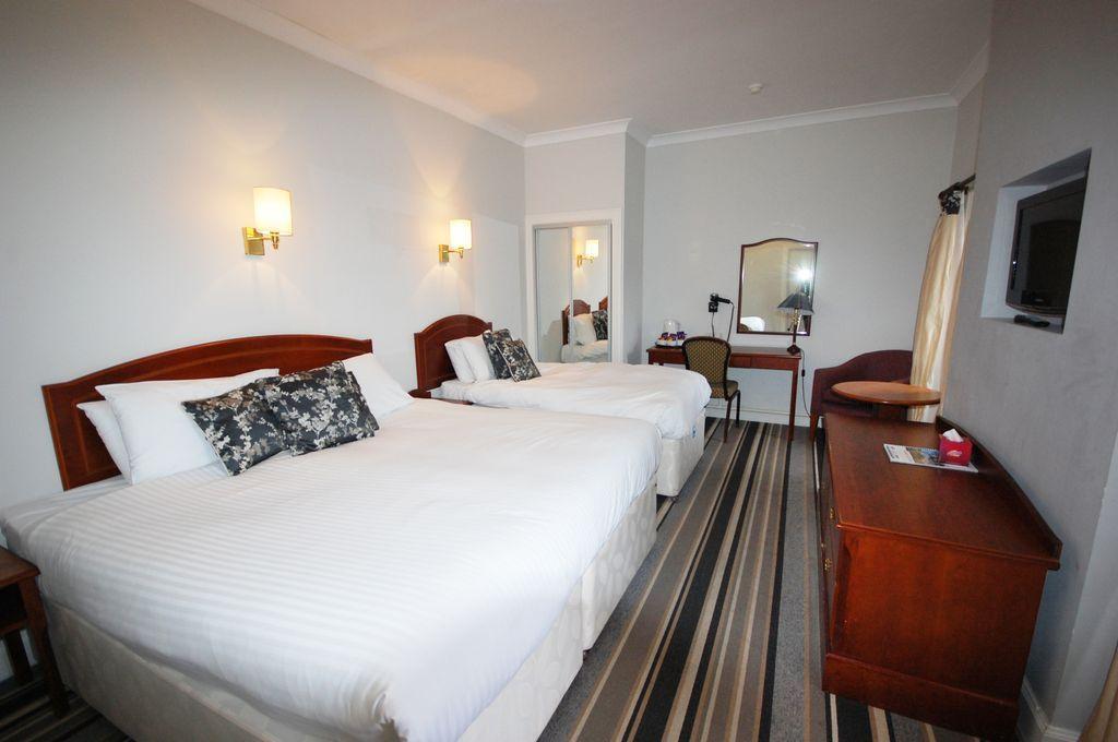 Ellersly House Hotel เอดินบะระ ภายนอก รูปภาพ